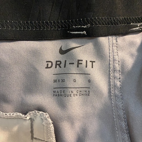 Nike Flex Golf Pants Mens 36x30 Chino Dri-Fit Performance Training Preppy - Picture 2 of 8